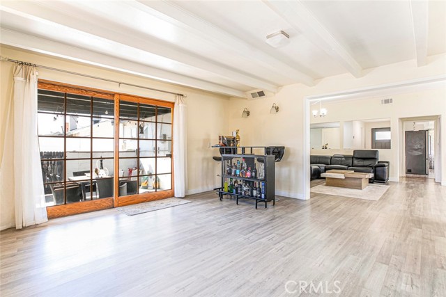 Detail Gallery Image 13 of 41 For 7700 Goodland Ave, North Hollywood,  CA 91605 - 4 Beds | 2 Baths
