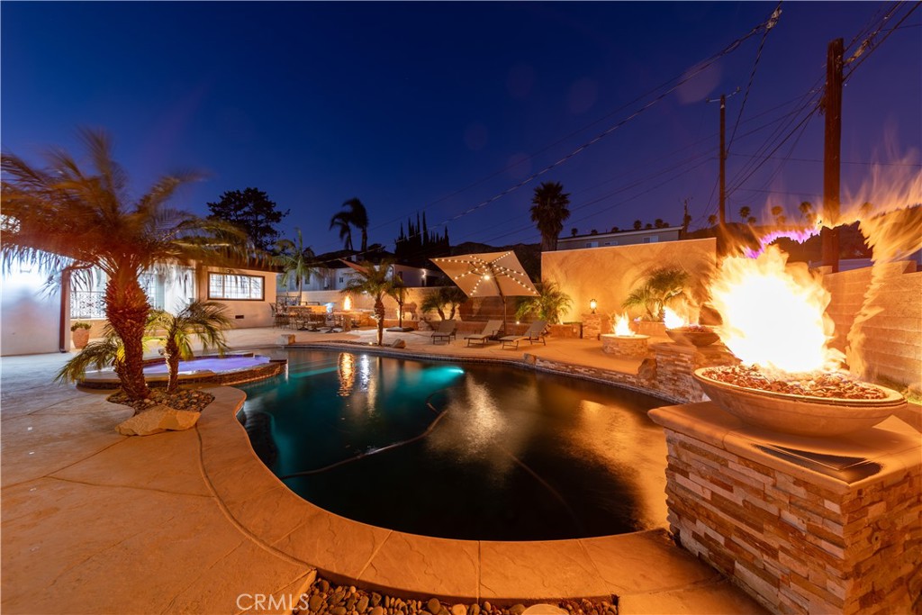 902 E WALNUT AvenueBurbank img 55