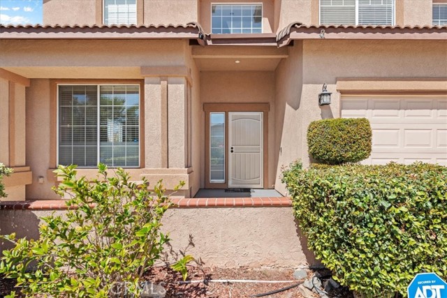 Detail Gallery Image 4 of 48 For 12059 Franklin, Moreno Valley,  CA 92557 - 5 Beds | 3 Baths