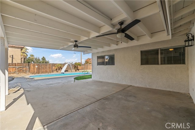 Detail Gallery Image 32 of 36 For 102 Irene St, Bakersfield,  CA 93268 - 3 Beds | 2 Baths