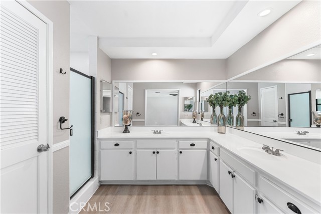 Detail Gallery Image 38 of 56 For 215 Hawk Ln, Palmdale,  CA 93551 - 3 Beds | 3 Baths