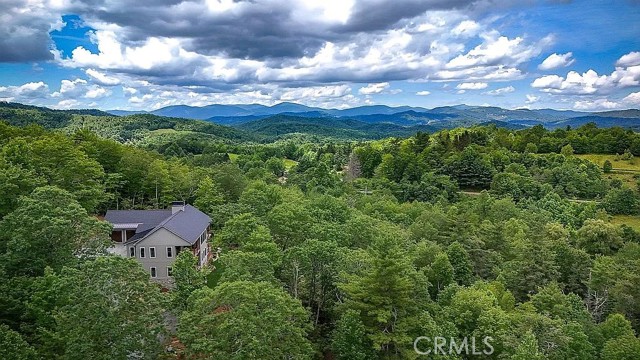 3434 Old Jonas Ridge Road, Outside Area (Outside Ca) CA: https://media.crmls.org/medias/04eb5ef3-4f3e-4e66-84c8-27deff606110.jpg