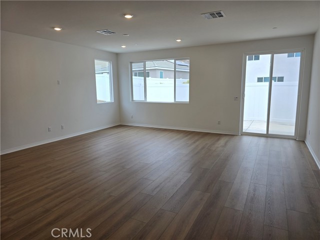 30274 Chamonix, Menifee CA: https://media.crmls.org/medias/04eba40a-73d4-427c-95f4-a6aa79fa92b4.jpg