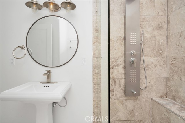 Detail Gallery Image 15 of 16 For 27001 Calle Juanita #B,  Dana Point,  CA 92624 - 1 Beds | 1 Baths