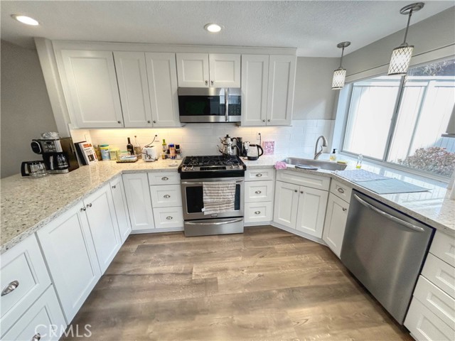 Detail Gallery Image 5 of 37 For 801 via Presa, San Clemente,  CA 92672 - 3 Beds | 2/1 Baths