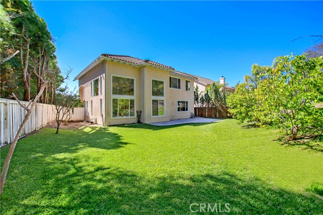 920 Rio Lindo, San Clemente CA: https://media.crmls.org/medias/04f01eec-10dd-464d-b720-324a0d3c8b27.jpg