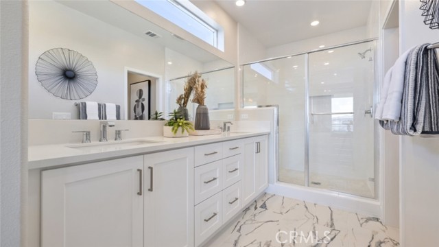 Detail Gallery Image 12 of 35 For 159 Junco, Irvine,  CA 92618 - 4 Beds | 2/1 Baths