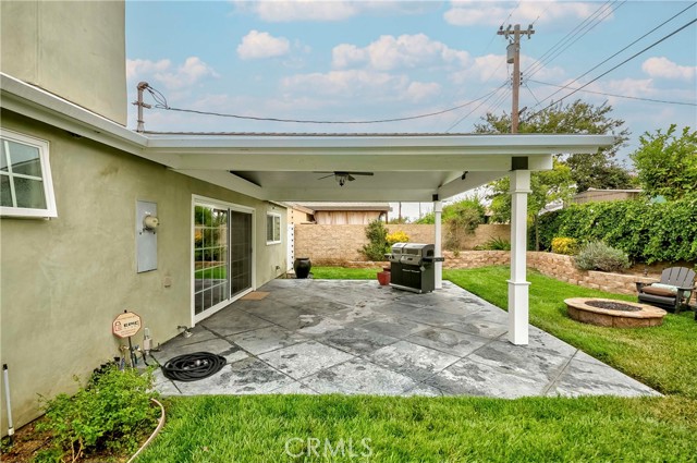 10252 Lorraine Lane, Cypress CA: https://media.crmls.org/medias/04f0d512-2353-498b-83f3-4b2051f8f180.jpg