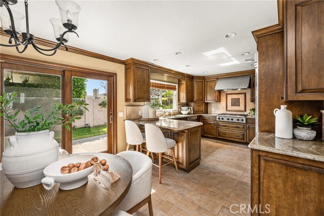 Detail Gallery Image 13 of 39 For 3158 N Beechwood St, Orange,  CA 92865 - 4 Beds | 2 Baths