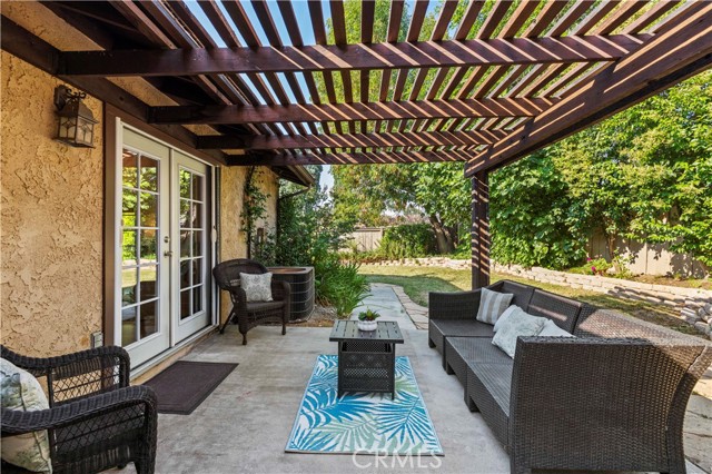 Detail Gallery Image 29 of 41 For 25610 Palma Alta Dr, Valencia,  CA 91355 - 3 Beds | 2 Baths