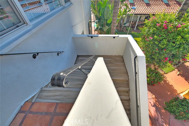 Detail Gallery Image 9 of 60 For 145 S Vista Grande, a,  Anaheim Hills,  CA 92807 - 3 Beds | 2 Baths