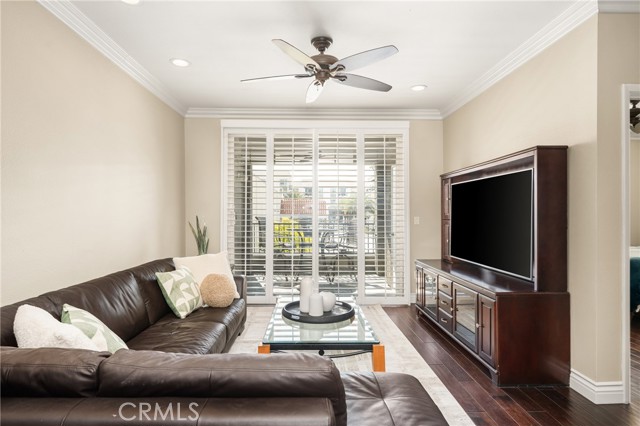 Detail Gallery Image 5 of 30 For 1801 E Katella Ave #2023,  Anaheim,  CA 92805 - 2 Beds | 2 Baths