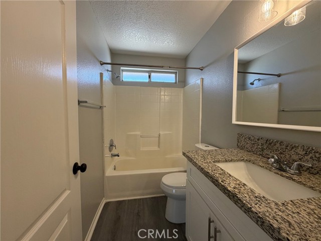 Detail Gallery Image 22 of 25 For 14610 Green River, Victorville,  CA 92394 - 3 Beds | 2/1 Baths