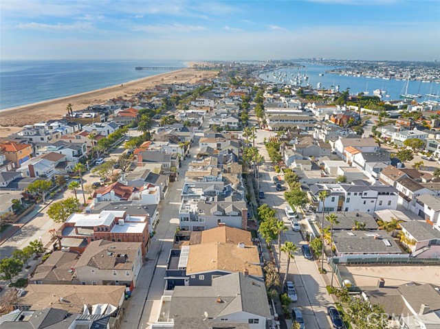 Detail Gallery Image 27 of 28 For 1743 Miramar Dr, Newport Beach,  CA 92661 - 3 Beds | 2 Baths