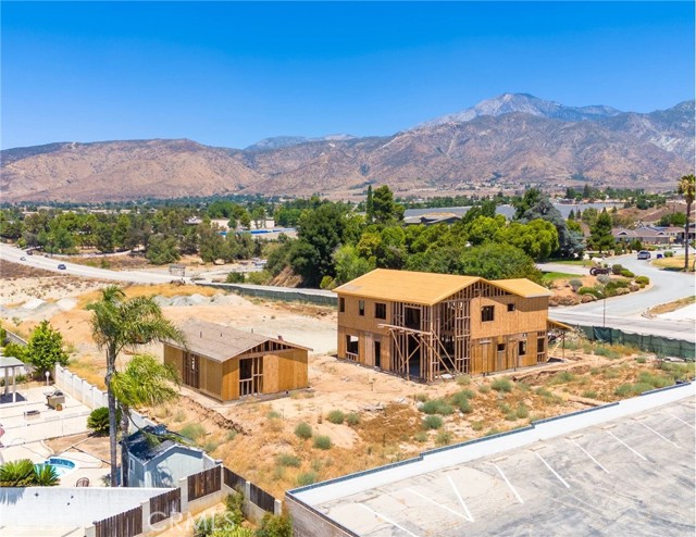 11570 Bryant Street, Yucaipa CA: https://media.crmls.org/medias/04f567d4-d6a9-4524-b04f-10f43bdeed8c.jpg
