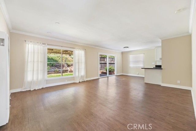 4402 Highgrove Avenue, Torrance CA: https://media.crmls.org/medias/04f5ee0b-eed9-40e5-a001-ea87074929ce.jpg