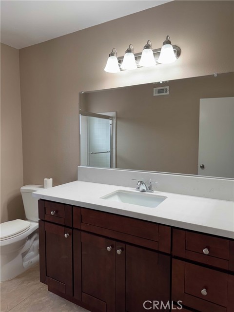 Bathroom 1 vanity