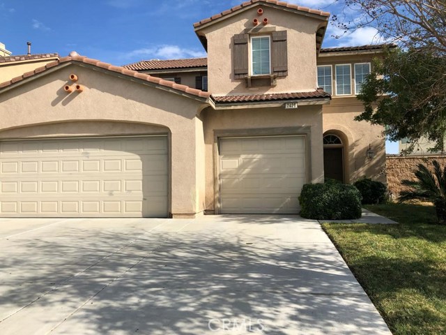 7428 Maggie Ln, Eastvale, CA 92880