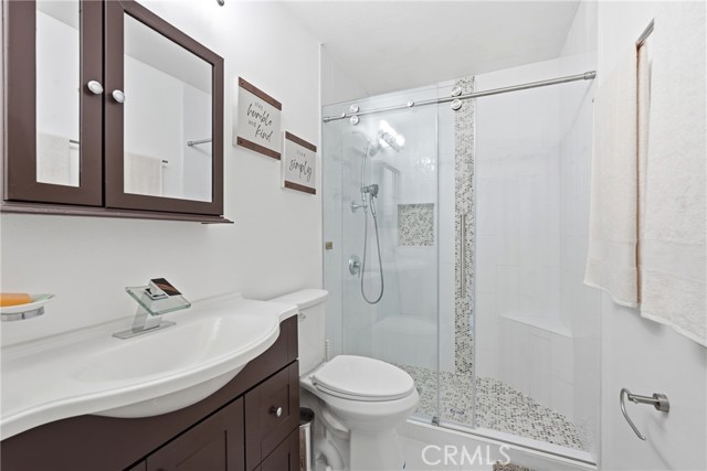 Detail Gallery Image 11 of 19 For 2502 Manhattan Beach #1,  Gardena,  CA 90249 - 2 Beds | 1 Baths
