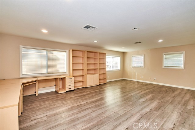 Detail Gallery Image 15 of 35 For 7586 Massachusetts Pl, Rancho Cucamonga,  CA 91730 - 5 Beds | 3 Baths