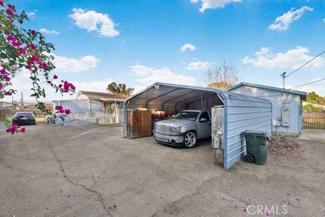 Commercial for Sale in Bloomington, California