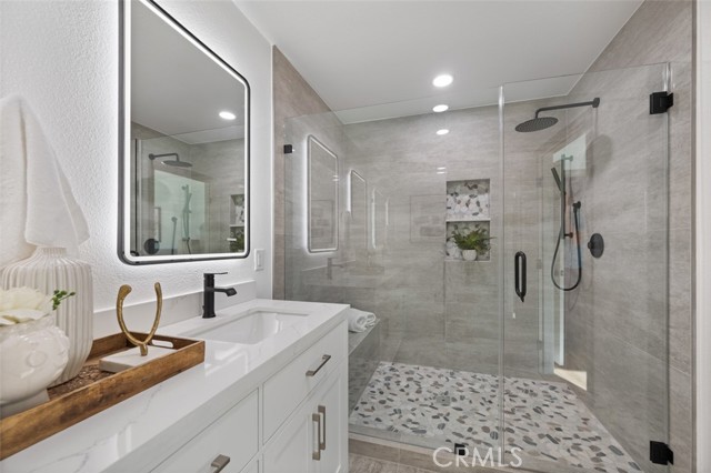 Detail Gallery Image 4 of 27 For 5732 Belgrave Ave, Garden Grove,  CA 92845 - 4 Beds | 2 Baths