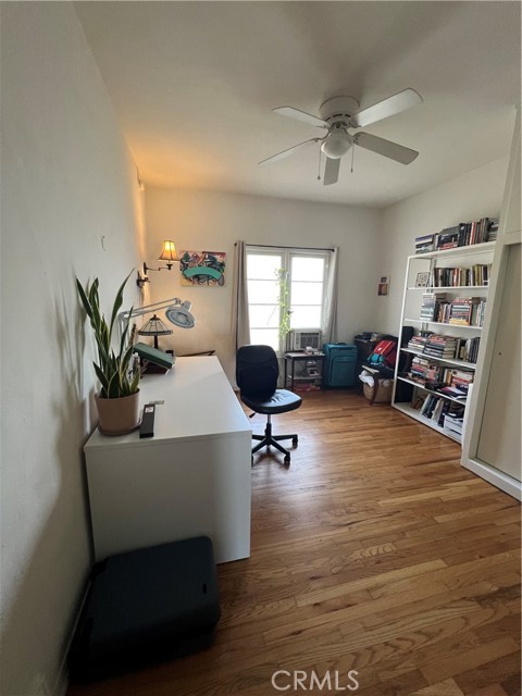 Detail Gallery Image 16 of 24 For 8400 Blackburn, Los Angeles,  CA 90048 - 2 Beds | 2 Baths