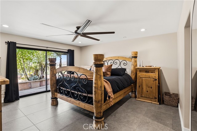 Detail Gallery Image 29 of 69 For 30861 Blackhorse Dr, Canyon Lake,  CA 92587 - 4 Beds | 2/1 Baths