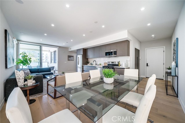 Front Image Thumbnail for CRSR26087703