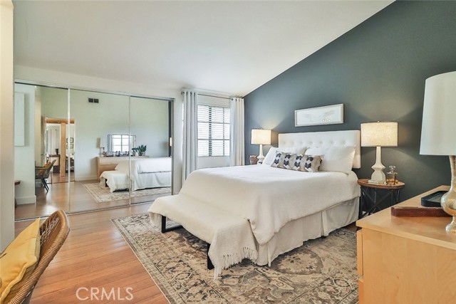 21025 Lemarsh Street, Chatsworth CA: https://media.crmls.org/medias/04fd3aa4-2cef-4c2a-9223-9bc71adc63f0.jpg