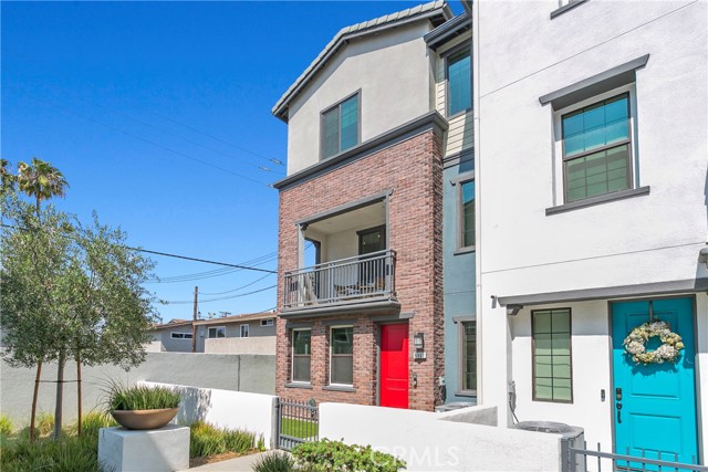 6902 Sagebrush Circle, Buena Park CA: https://media.crmls.org/medias/04fd4723-3943-4064-88f5-7a024a8f63af.jpg
