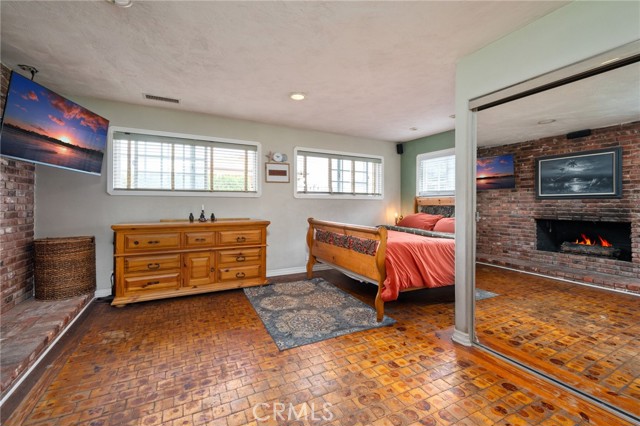 1700 Stanford Avenue, Redondo Beach CA: https://media.crmls.org/medias/04fdbeec-b452-4c35-a7b3-b8633ece5f62.jpg
