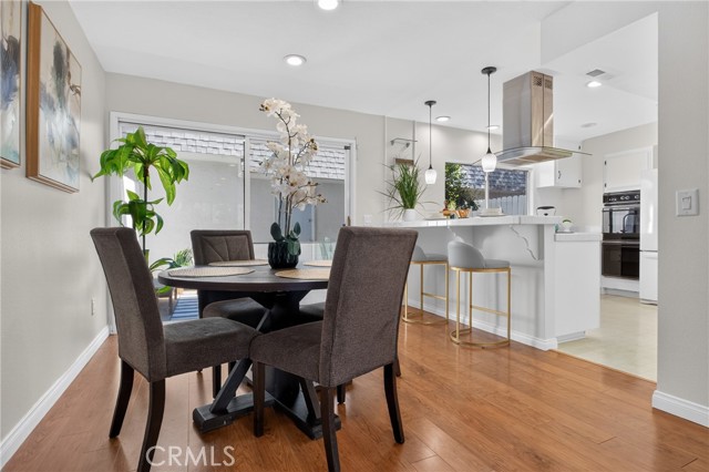 20730 Devonshire, D photo 10