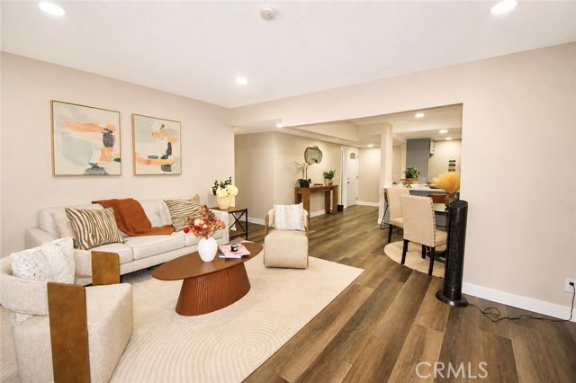 2332 Silverbay photo 17