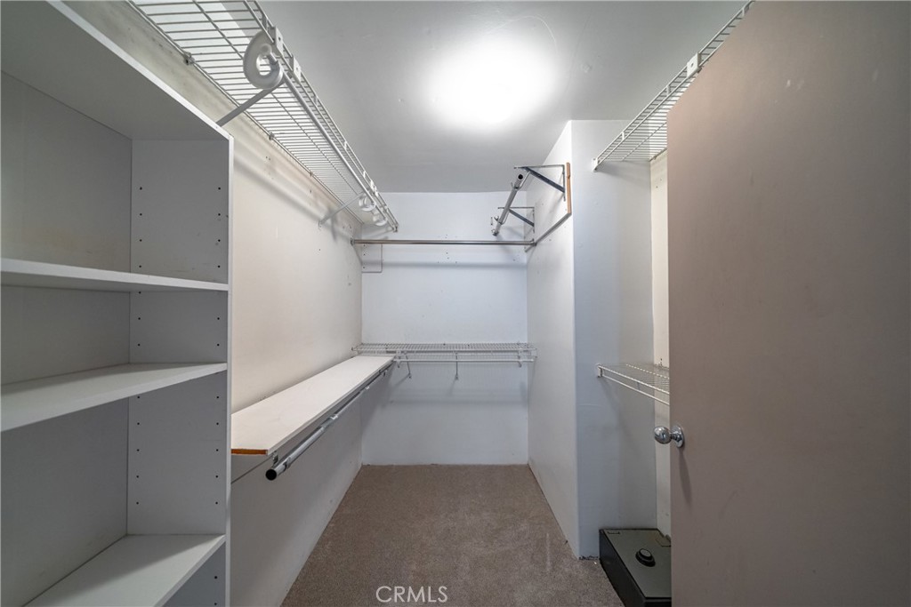 MLS #OC25250415 image #14