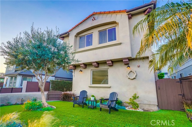 2517 Huntington Lane, Redondo Beach, California 90278, 4 Bedrooms Bedrooms, ,2 BathroomsBathrooms,Residential,Sold,Huntington,SB24065549