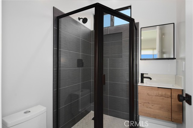 Detail Gallery Image 41 of 47 For 10947 Lurline Ave, Chatsworth,  CA 91311 - 5 Beds | 4 Baths