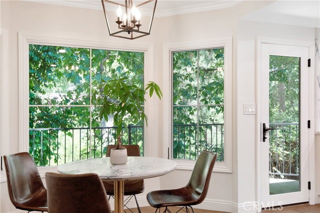 Detail Gallery Image 23 of 55 For 4851 Corbin Ave, Tarzana,  CA 91356 - 6 Beds | 6 Baths