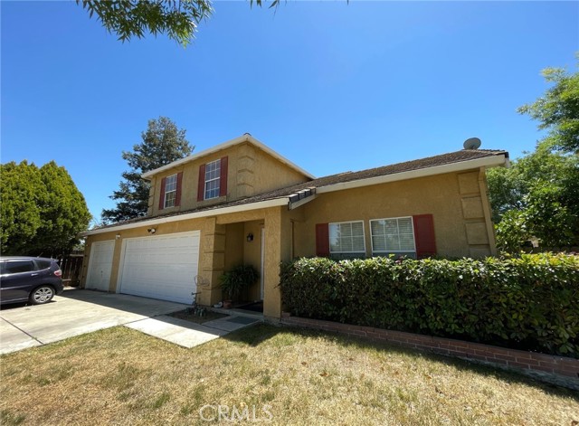 Detail Gallery Image 2 of 35 For 310 Buena Vista Ct, Merced,  CA 95348 - 4 Beds | 2/1 Baths