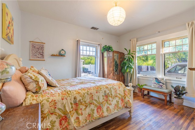 7914 Magnolia Avenue, Riverside CA: https://media.crmls.org/medias/0504a045-b6e3-4d92-8543-88634d3ea7ef.jpg