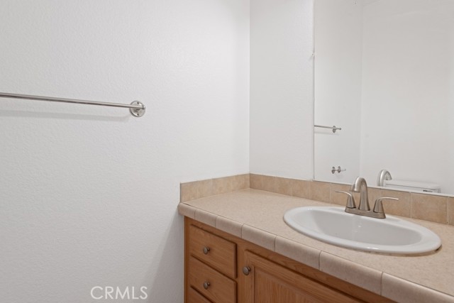 Detail Gallery Image 17 of 38 For 26458 Olson Ave, Homeland,  CA 92548 - 4 Beds | 2/1 Baths