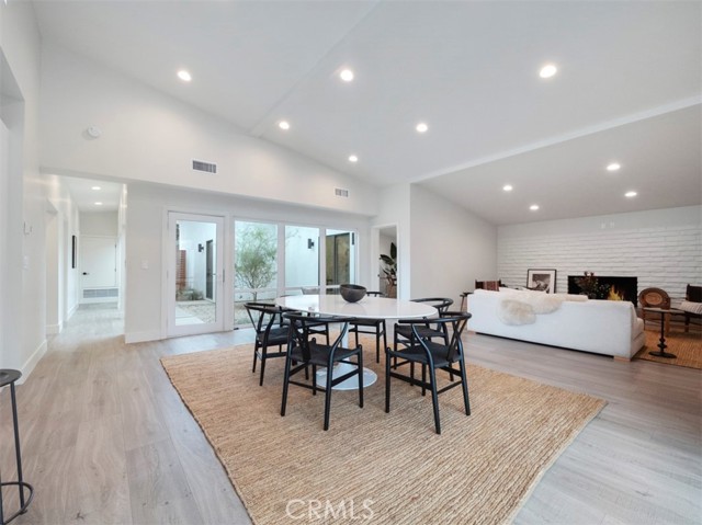 0506b885 Fa88 4396 9392 8b31668972c8