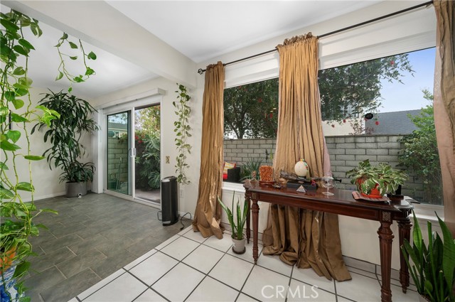 Detail Gallery Image 7 of 29 For 1318 E Fairgrove Ave, West Covina,  CA 91792 - 3 Beds | 2 Baths