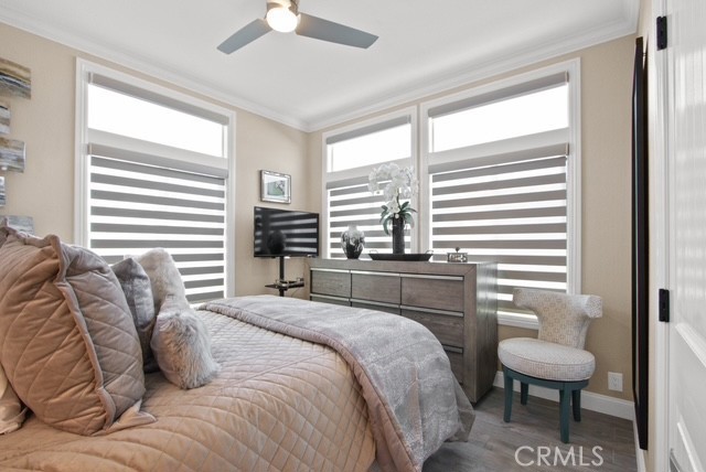 Detail Gallery Image 16 of 39 For 237 Plymouth Ave, Newport Beach,  CA 92660 - 3 Beds | 2 Baths