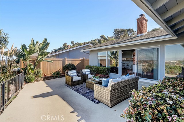 Detail Gallery Image 10 of 42 For 4509 Vista Largo, Torrance,  CA 90505 - 3 Beds | 2 Baths