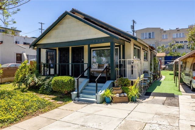 3010 Boulder Street, Los Angeles CA: https://media.crmls.org/medias/05089d5b-b221-4324-800d-46140ac6a188.jpg