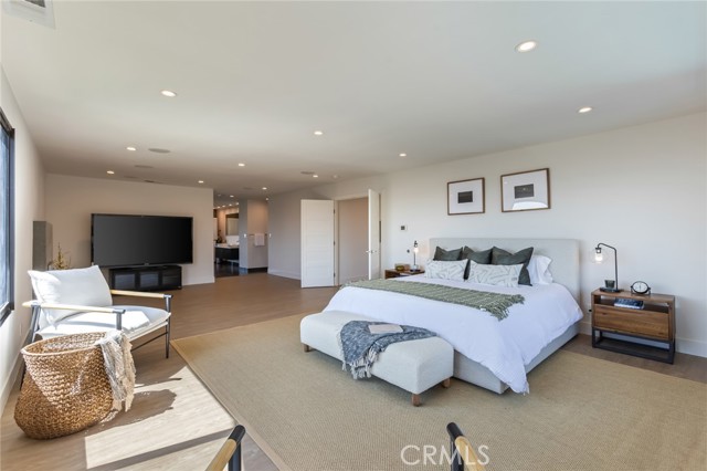 Detail Gallery Image 22 of 62 For 2111 Rimcrest Dr, Glendale,  CA 91207 - 4 Beds | 5 Baths