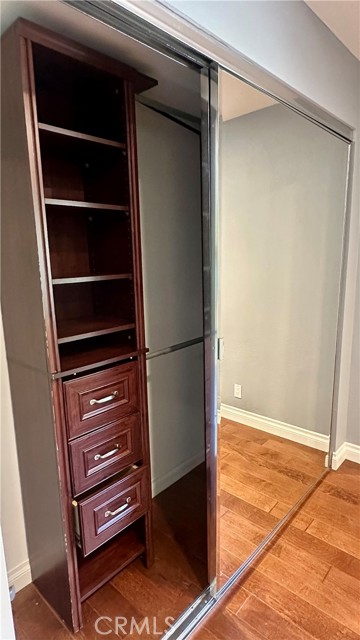 5433 Beeler Avenue, Woodland Hills CA: https://media.crmls.org/medias/05095aa0-3262-4a6c-81cb-af5ca88d39d2.jpg