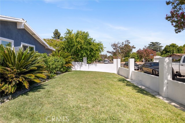 19945 Gresham Street, Northridge CA: https://media.crmls.org/medias/0509f1cb-11c3-4f21-ae1f-a9e4c0a3adee.jpg