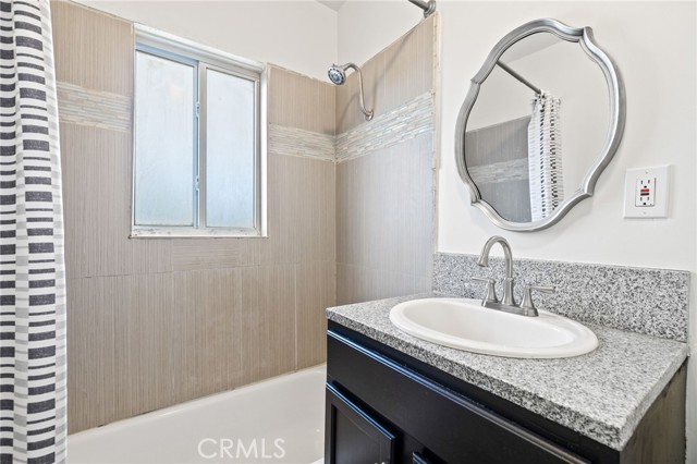 Detail Gallery Image 22 of 34 For 2935 Shelly Ln, Bakersfield,  CA 93306 - 4 Beds | 2 Baths